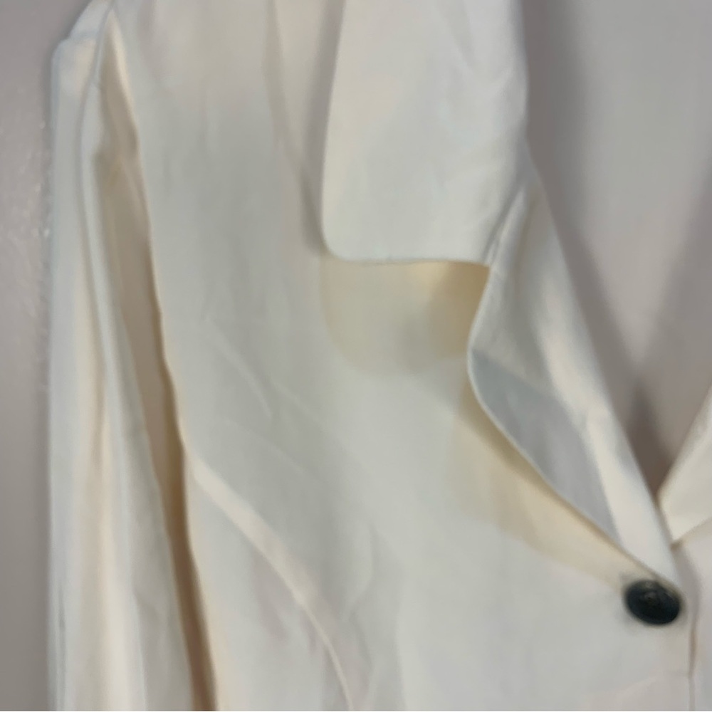 Christie & Jill VTG 100% Silk Cream Jacket Blouse - Picture 7 of 13